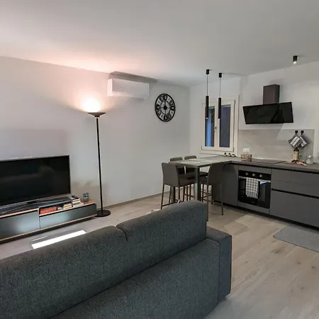 Casa Rosabianca Holiday home Lido di Venezia